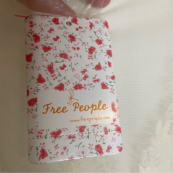 FREE PEOPLE Saheli Embroidered Mesh Top Ivory OB877344 Extra Small Ecru Color - Picture 14 of 15